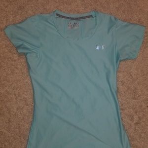 Under armour workout shirt